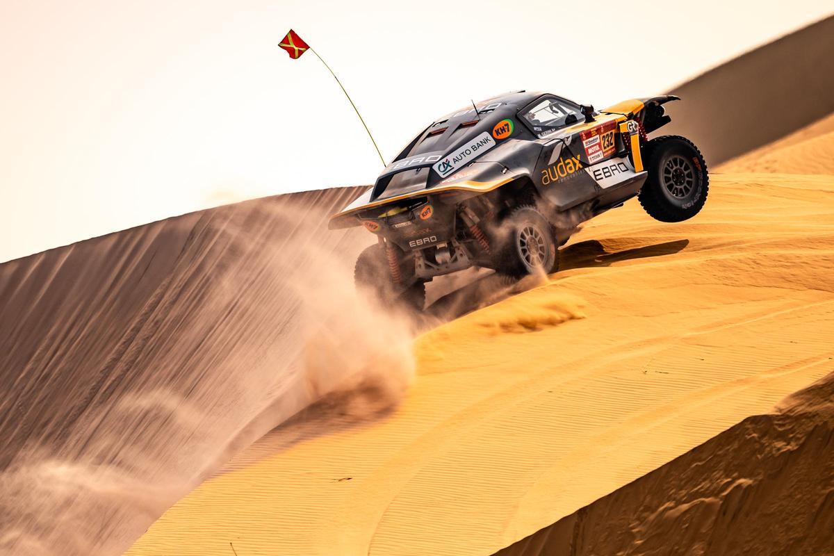 Ebro, Suudi Arabistan'daki 2027 Dakar Rallisi'ne katılacağını doğruladı