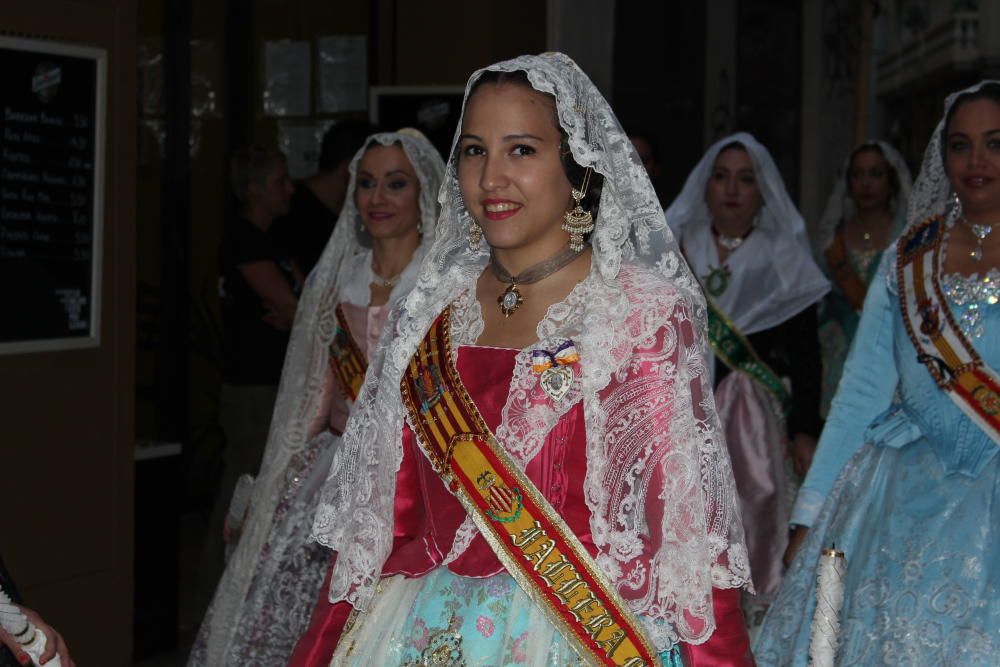 Procesión del Altar del Carmen. Las falleras mayores de 2017 de la Agrupación.