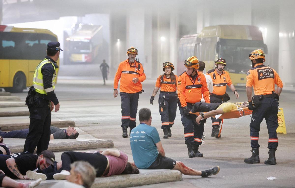 La estación intermodal de Palma ha sido escenario de un gran simulacro de emergencias este domingo