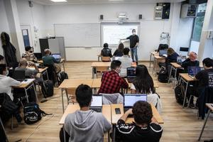 Els sindicats demanen aclarir què ha passat amb els 10.000 estudiants preinscrits que han renunciat a l’FP