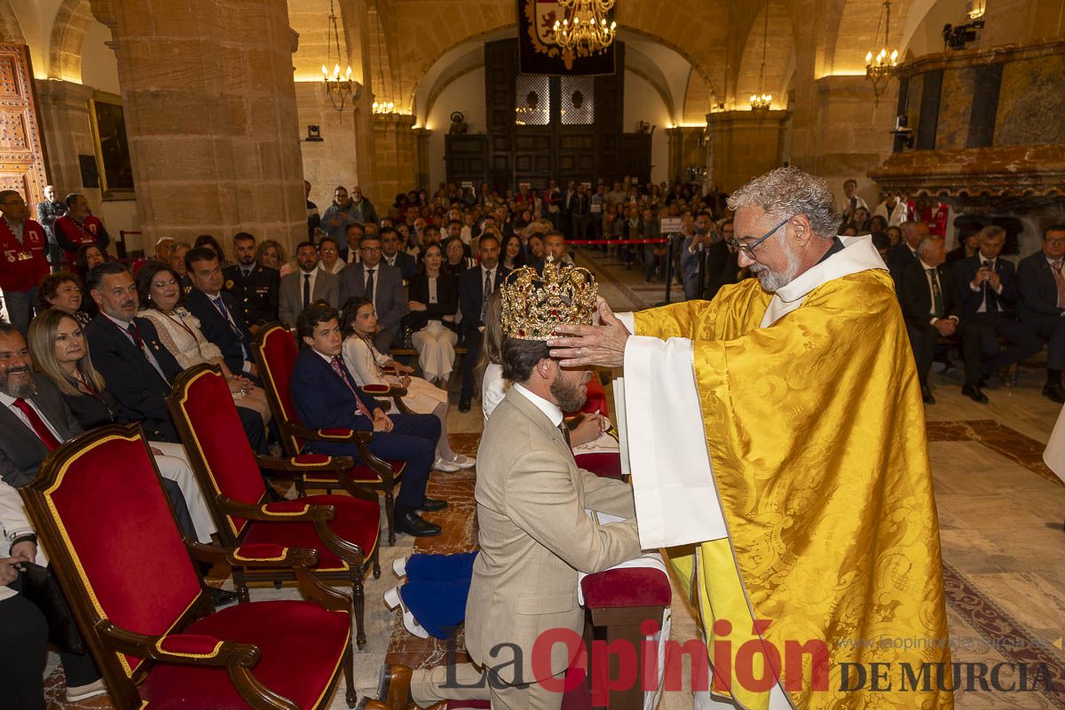 Coronación de los Reyes Cristianos y bendición de banderas del Bando Cristiano en Caravaca