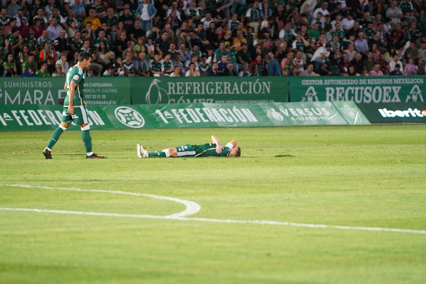Las imágenes del Cacereño-Tenerife