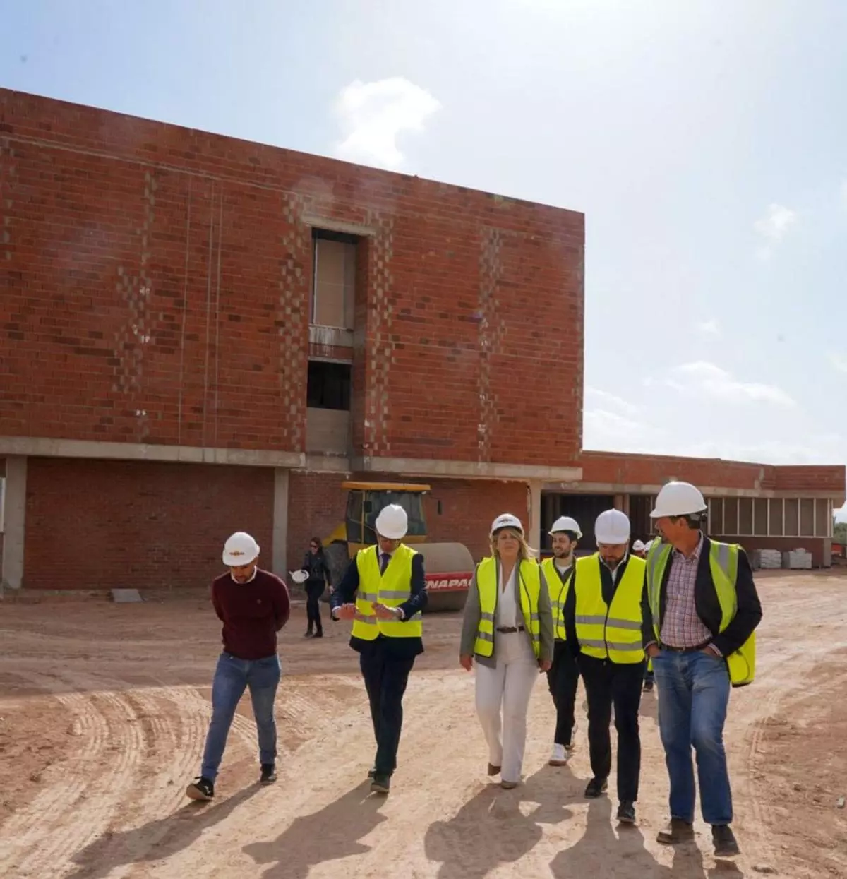 Los vecinos de La Aljorra piden abrir un instituto en el antiguo colegio