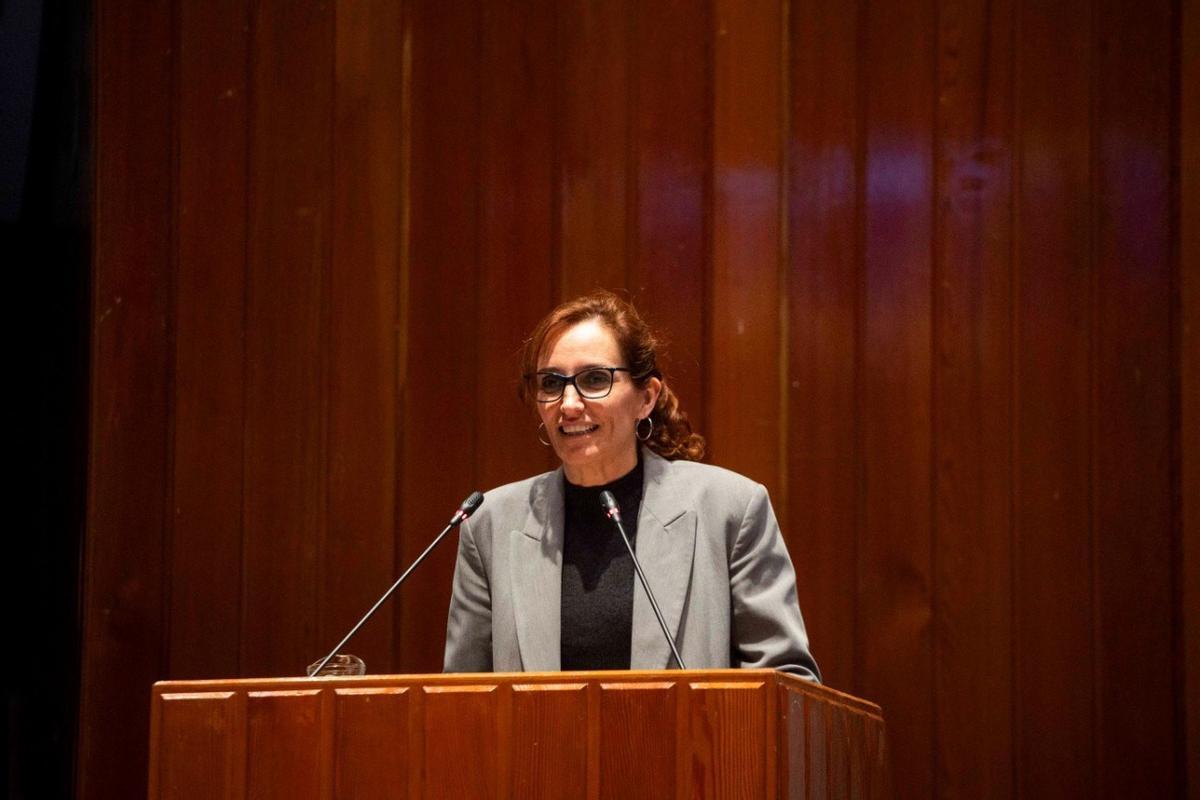 La ministra de Sanidad, Mónica García