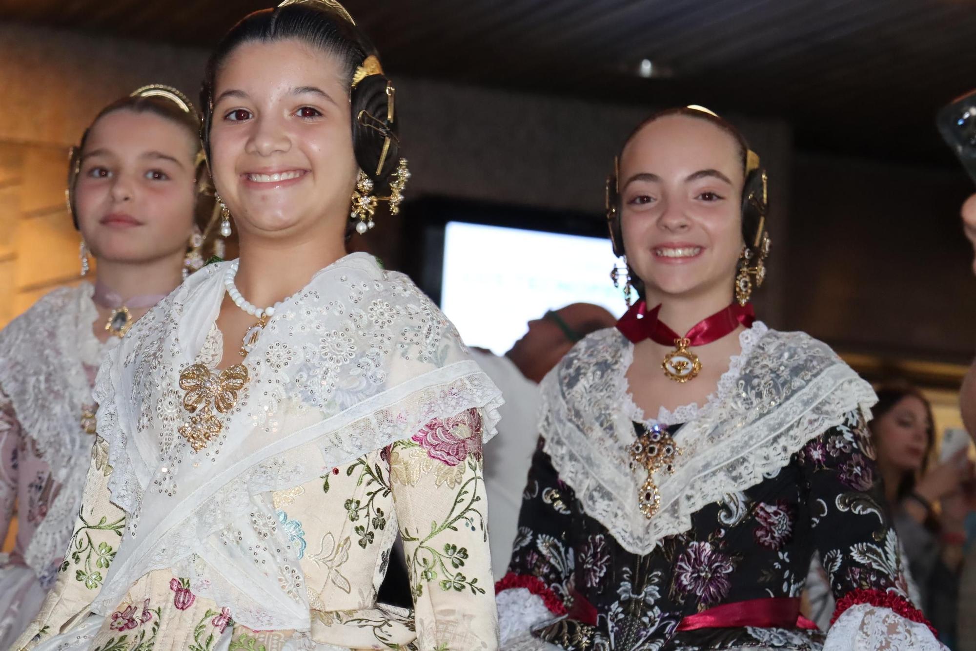 La primera gran prueba de María Estela, Marina y las cortes en la Festa per a Tots