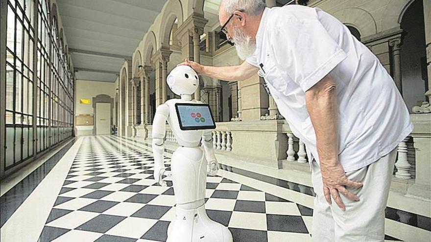 Presentado un robot para tratar a pacientes