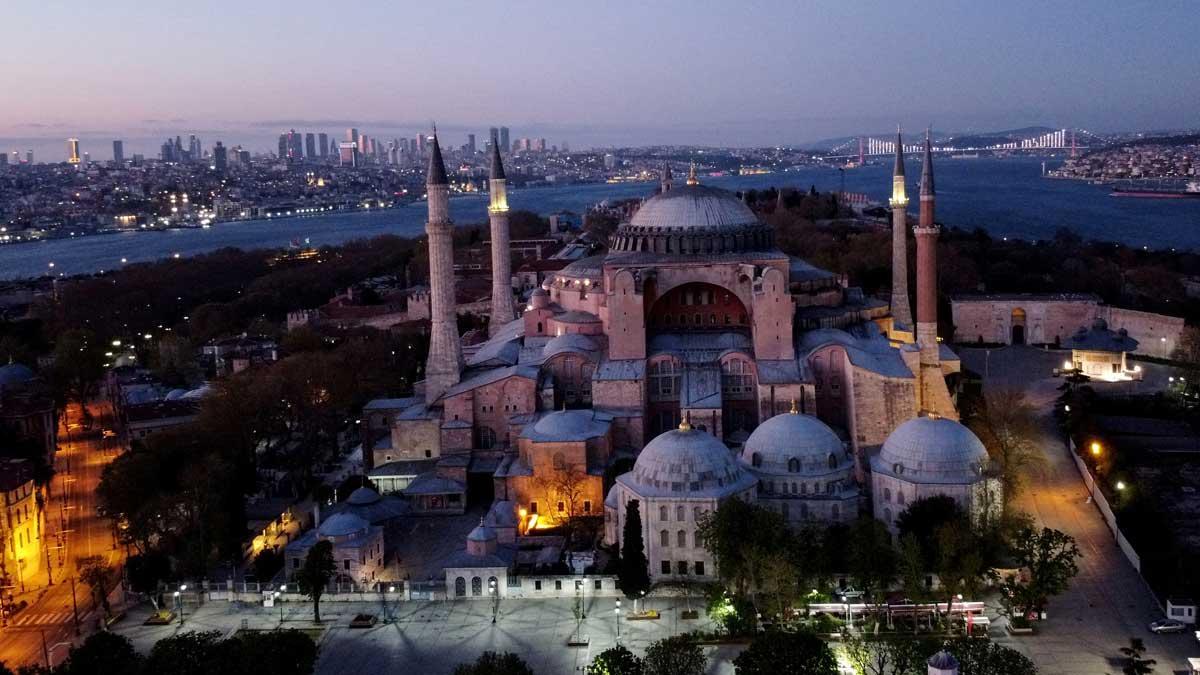 Estambul empieza el mes del Ramadán