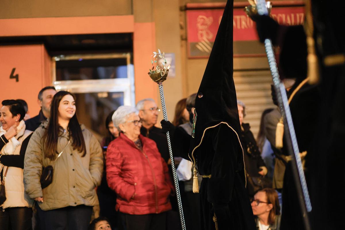 El Cabanyal vive con solemnidad el Miércoles Santo del Prendimiento y la Lanzada