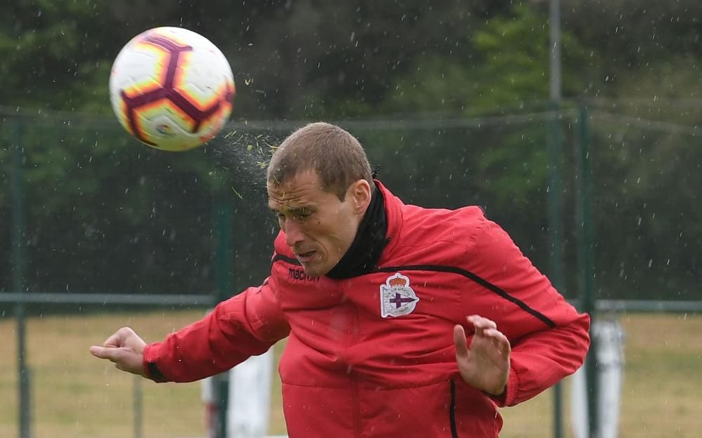 El técnico José Luis Martí programa una sesión de una hora de duración con el objetivo de dosificar las fuerzas de sus futbolistas.