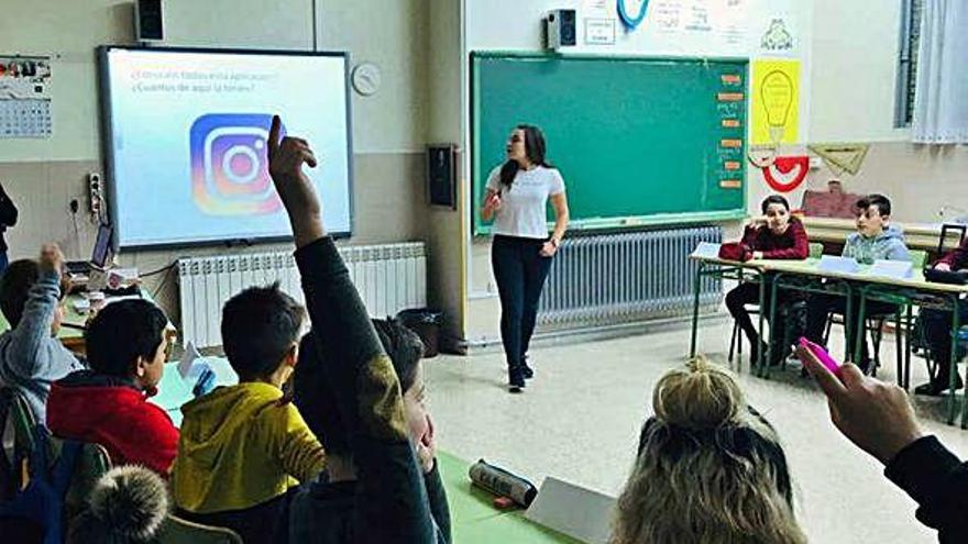 Alumnos en un centro educativo de Benavente.