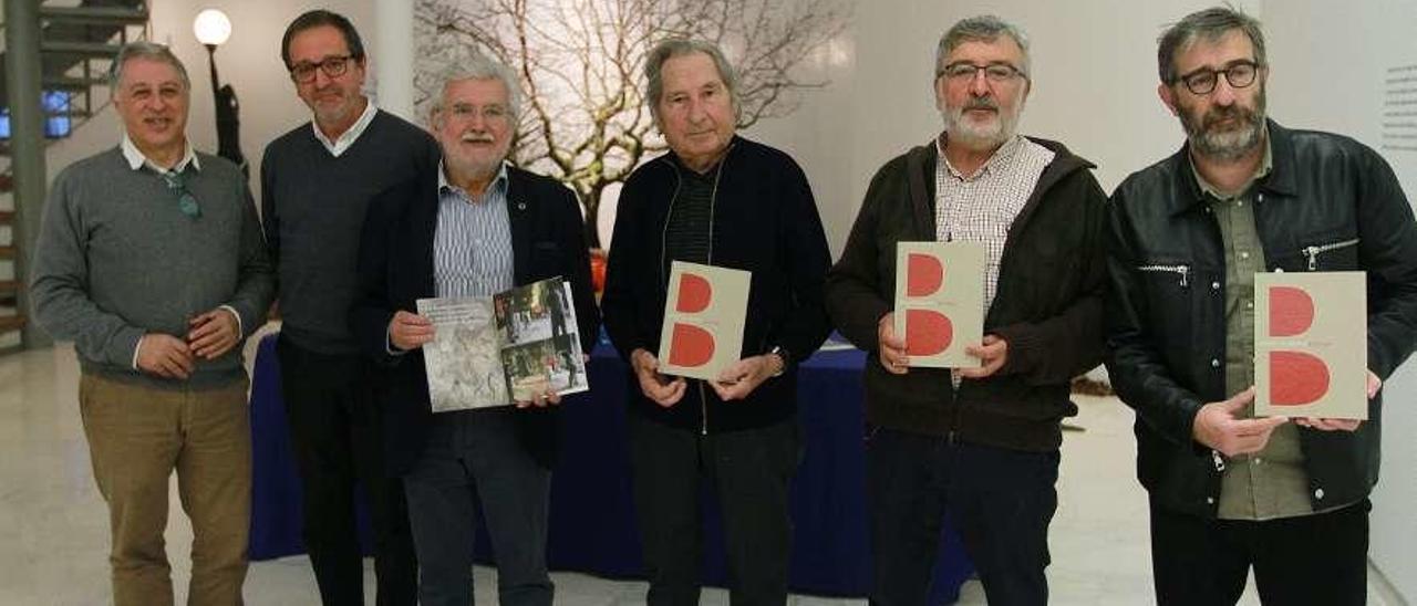 Francisco González, Gómez Villar, Rosendo Fernández, Manuel Buciños, Jesús Vázquez y C. Franco. // I.O.