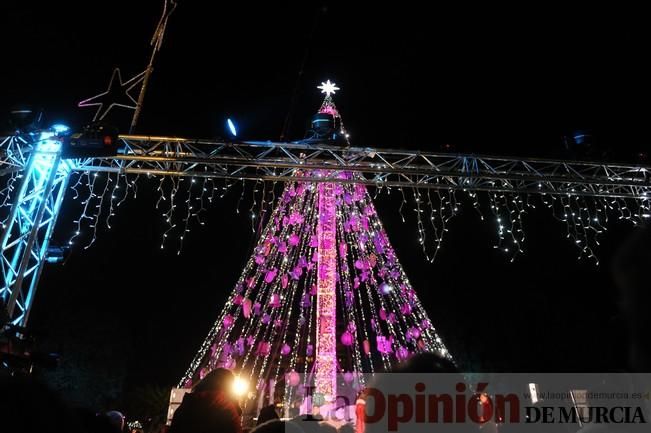 Encendido del Gran Árbol de Navidad de la Plaza Circular de Murcia