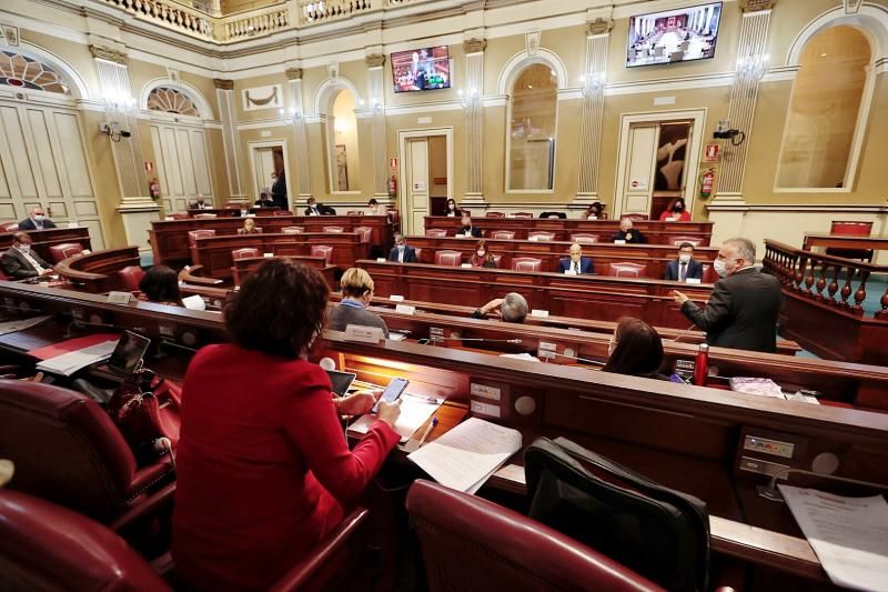 Pleno en el Parlamento de Canarias, 15/12/2021