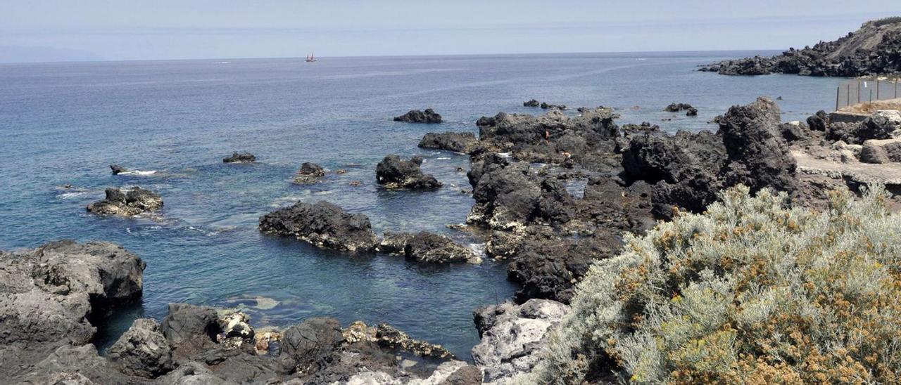 Litoral de Fonsalía no incluido en la Zona Especial de Conservación.