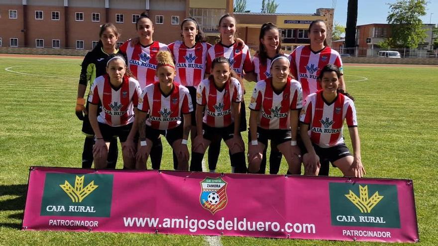 El equipo inicial que saltó al campo de la Ciudad Deportiva de Zamora