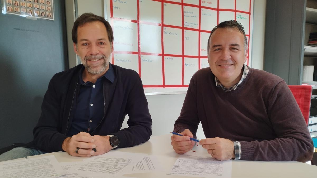 Xisco Ducrós, hasta ahora portavoz, y su sustituto, Francesc Dalmau.