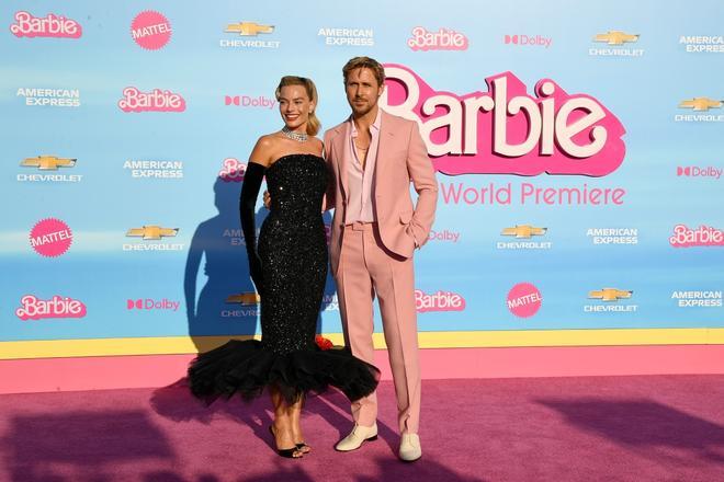 Ryan Gosling y Margot Robbie en el estreno de Barbie en Los Ángeles