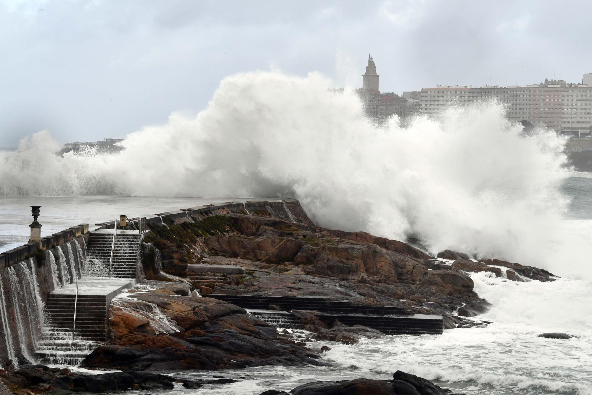 La borrasca 'Bella' azota A Coruña