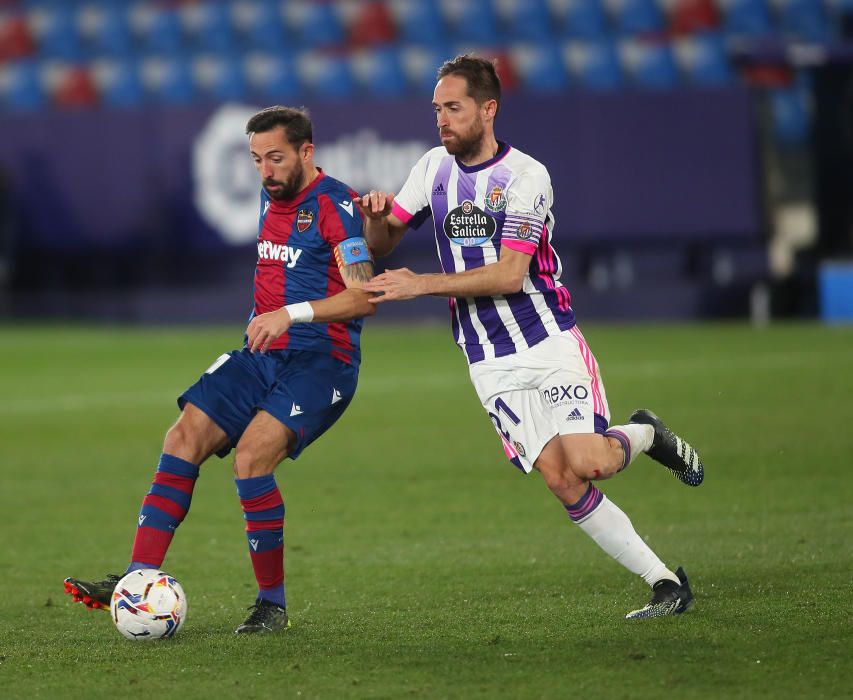 Levante - Real Valladolid, en imágenes