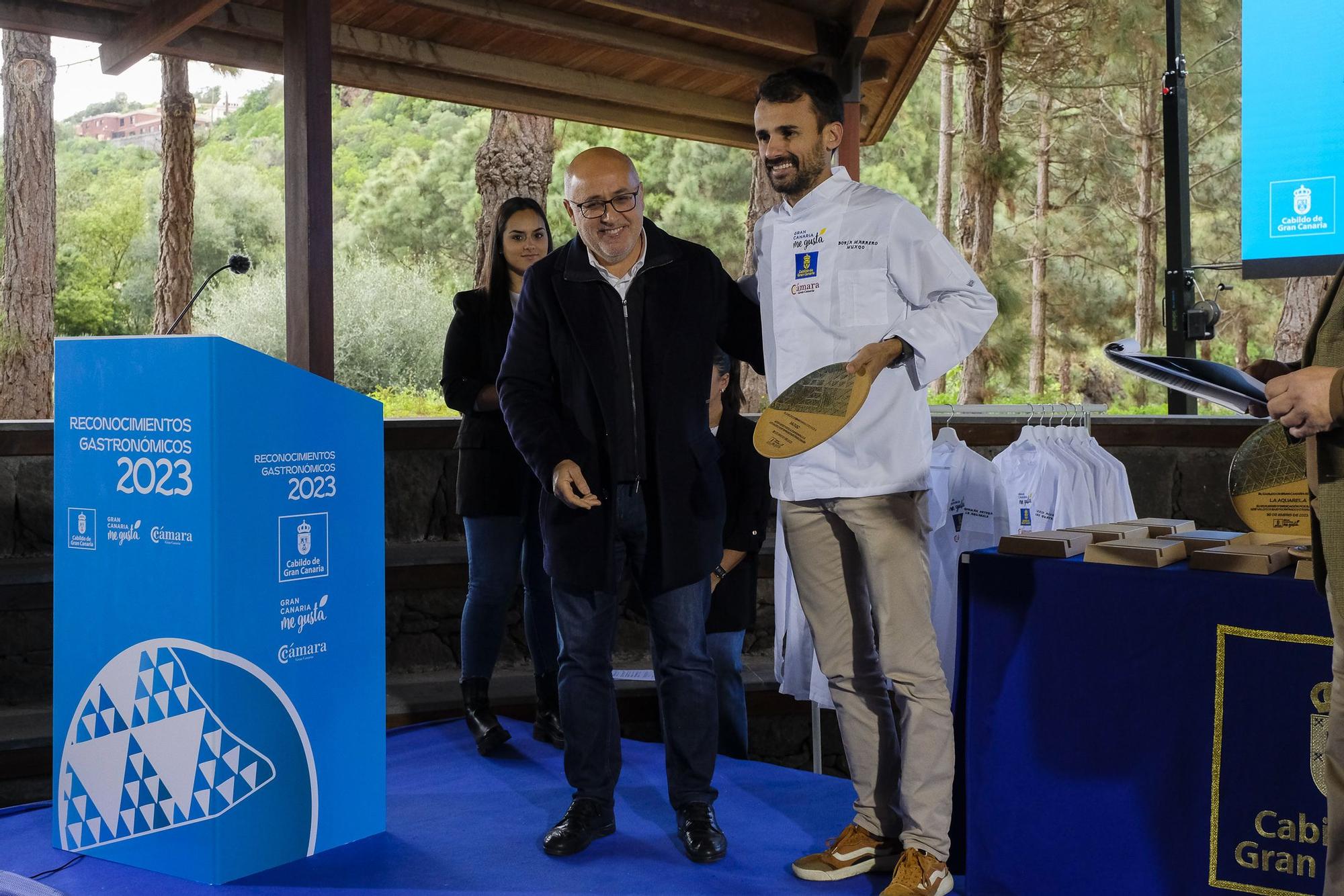 El Cabildo de Gran Canaria homenajea a los galardonados con las Guías Michelin y Repsol 2023