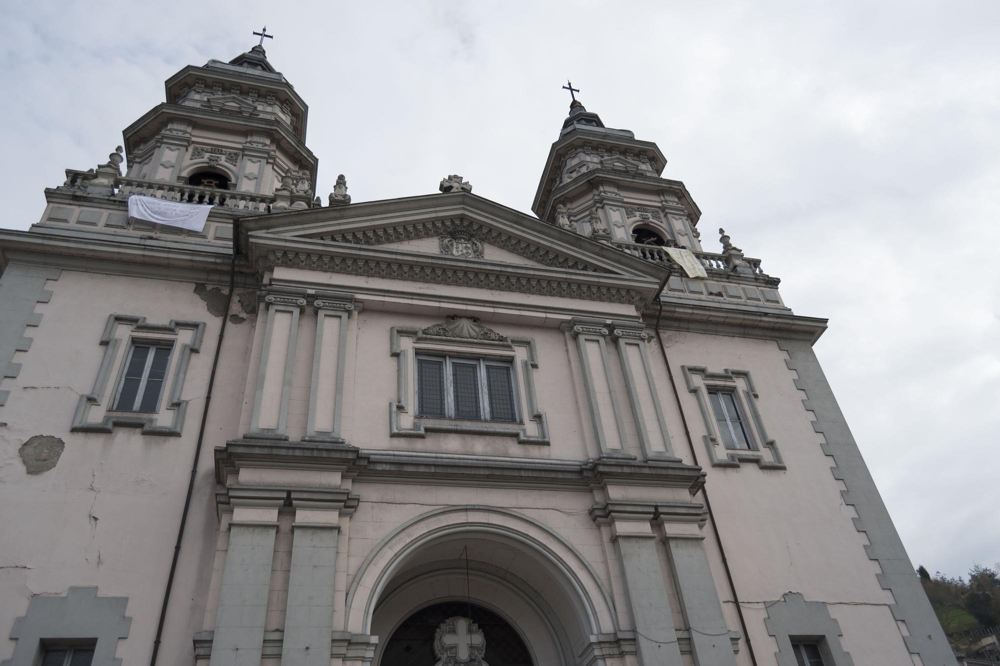 Hosteleros encerrados en Mieres