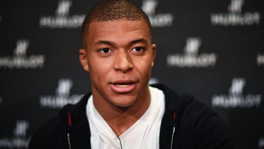 Mbappé asegura que paga todos sus impuestos... y en Francia