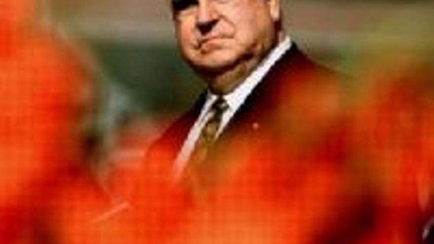 El excanciller alemán Helmut Kohl obtiene el Premio Europeo Carlos V