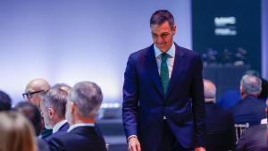 Sánchez sosté en solitud les crítiques a Trump per l’atac unilateral a l’Iran