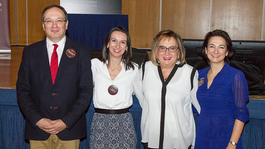 Los propietarios de Cafento, premio familia empresaria asturiana