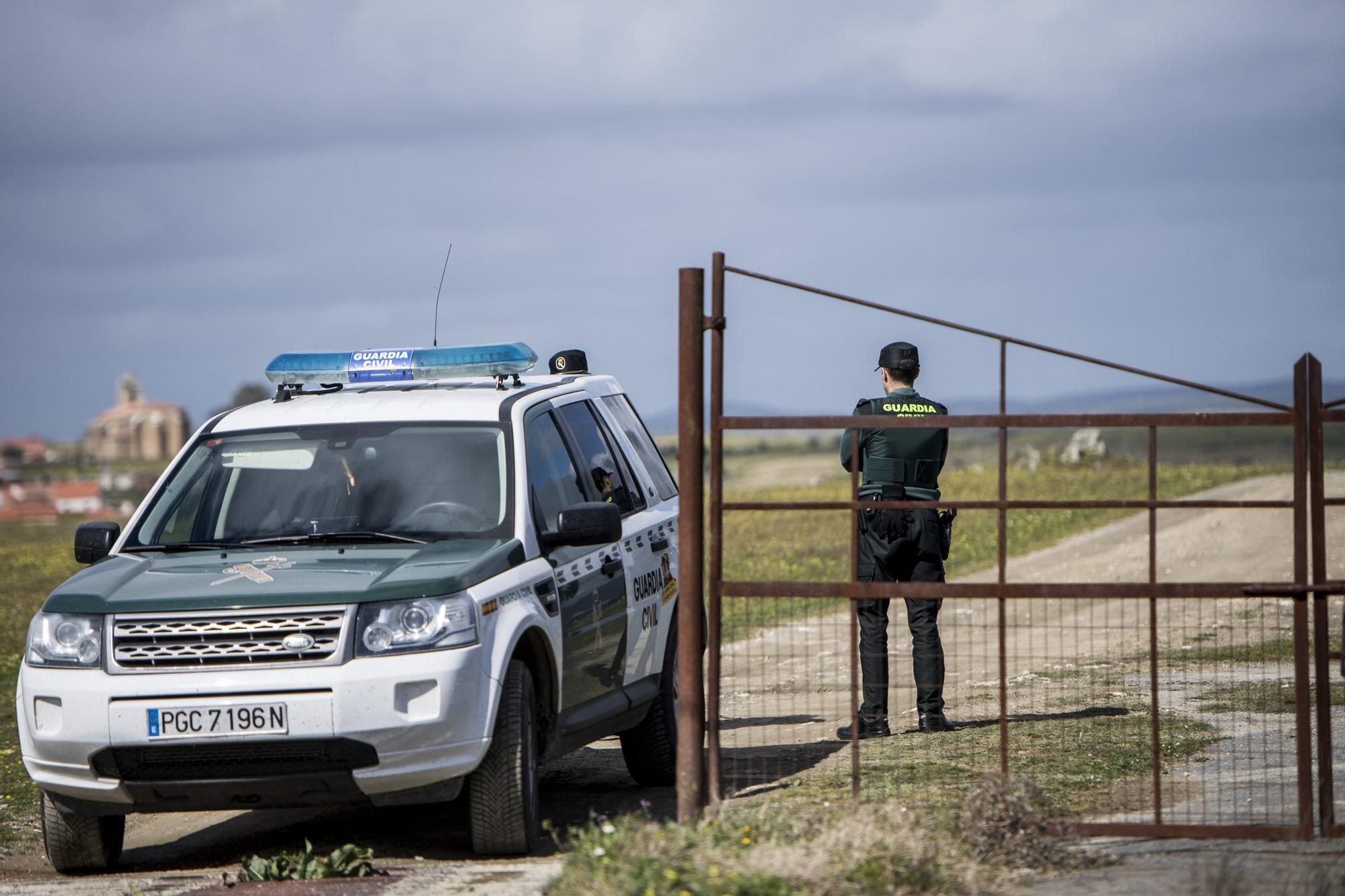 Galería | Localizan un cuerpo sin vida en una zona rural de Hinojal, donde se buscaba a Vicente