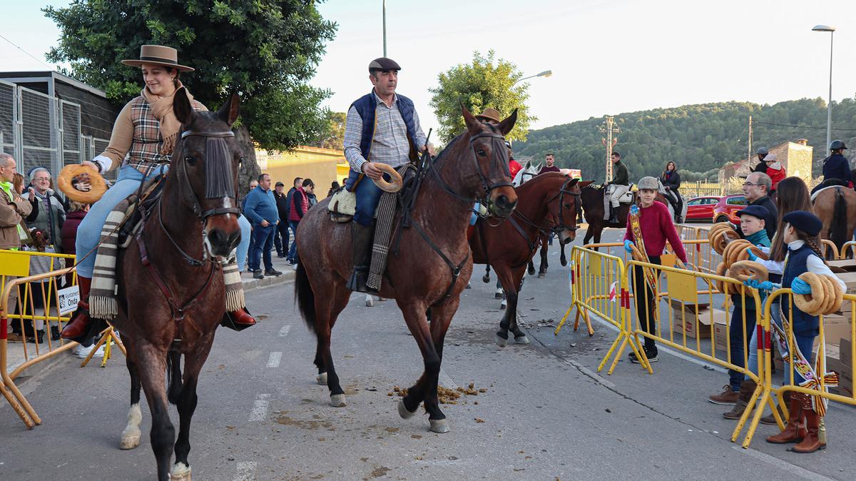 Las caballerías cobran notable protagonismo en el desfile.