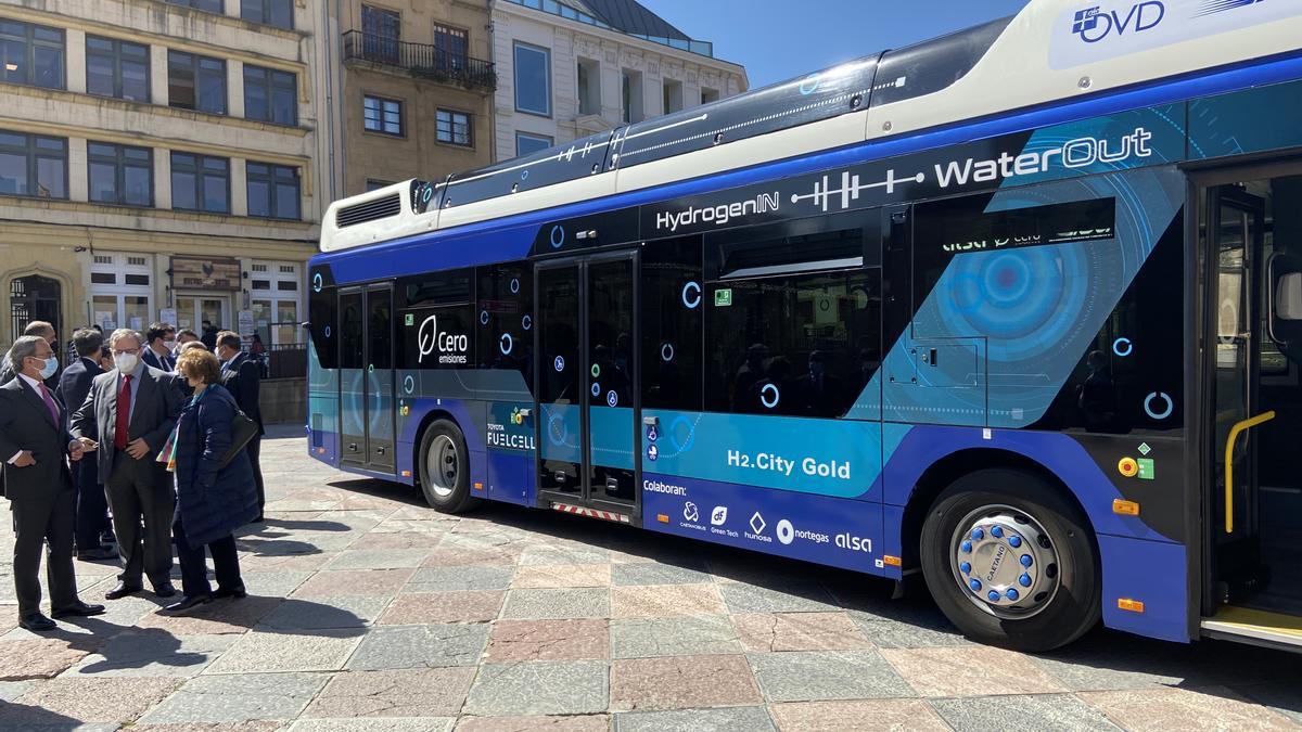 Autobús propulsado por hidrógeno