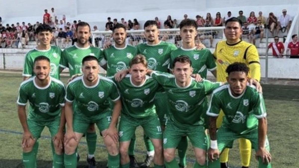 Once inicial del Olympic Peleño.