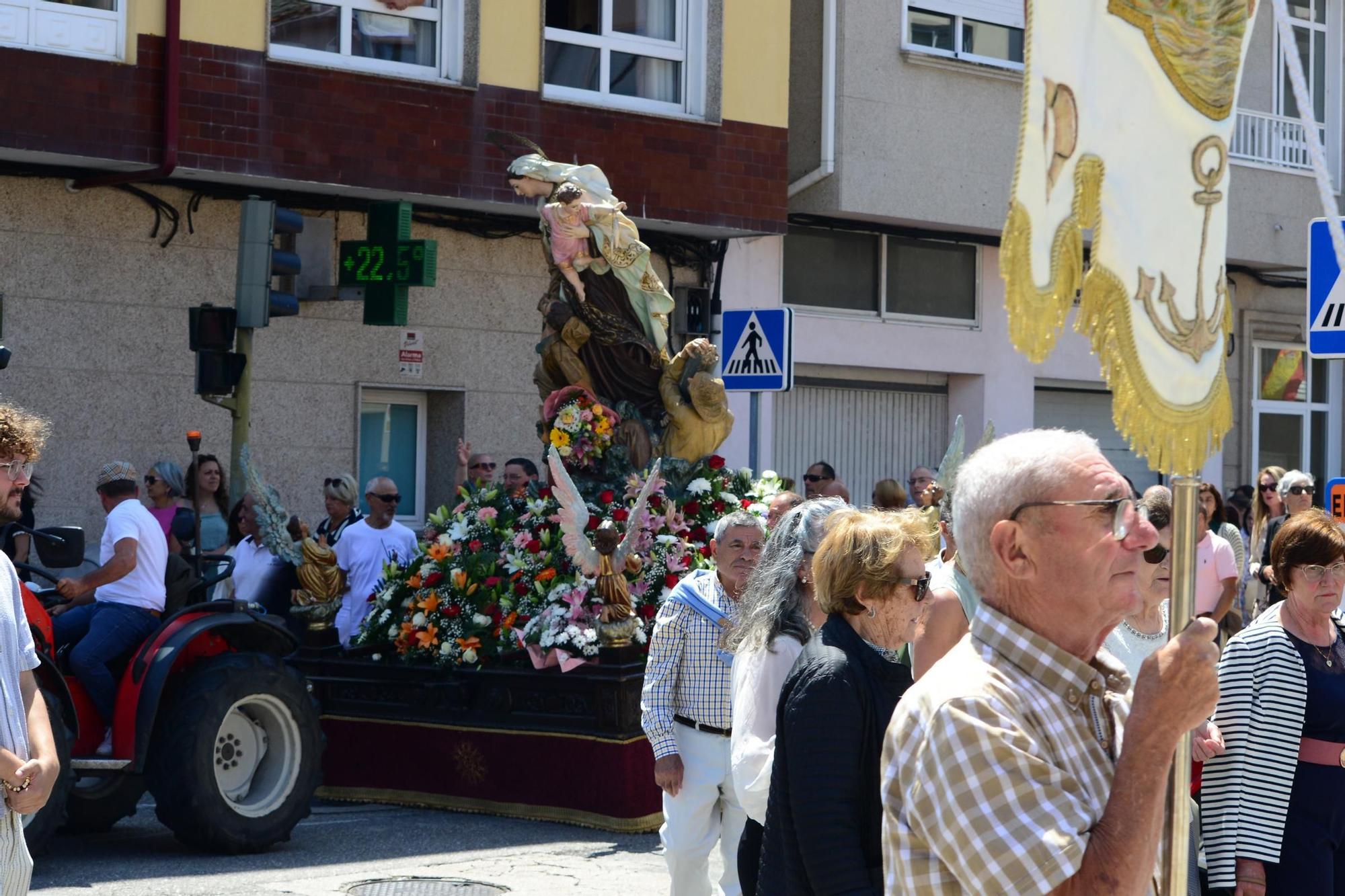 Las celebraciones en honor a la Virgen del Carmen en O Morrazo. La procesión en Bueu