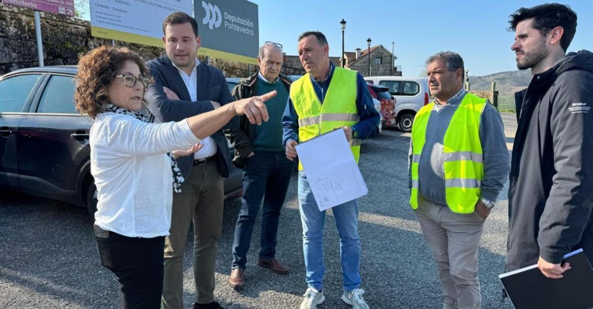 Cubela visitando el punto de las obras.