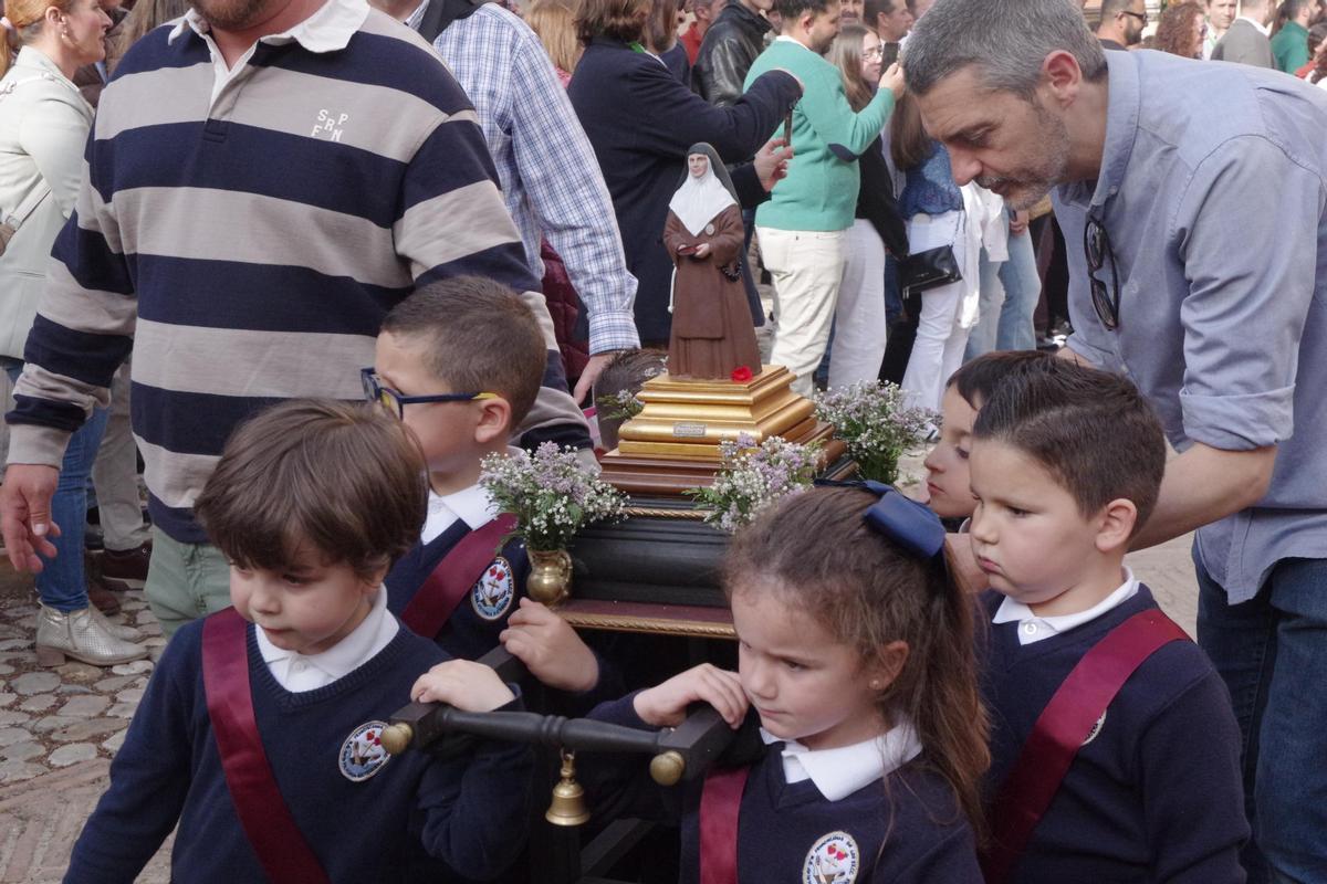 Fotos de la procesión de tronos chicos de Antequera