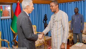 João Cravinho, representante de la UE para el Sahel, en Burkina Faso