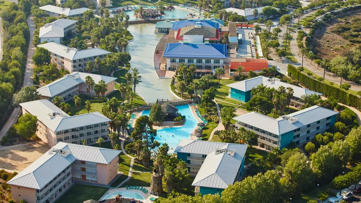 Hotel Caribe: un oasis tropical que te traslada al Caribe sin salir de PortAventura World