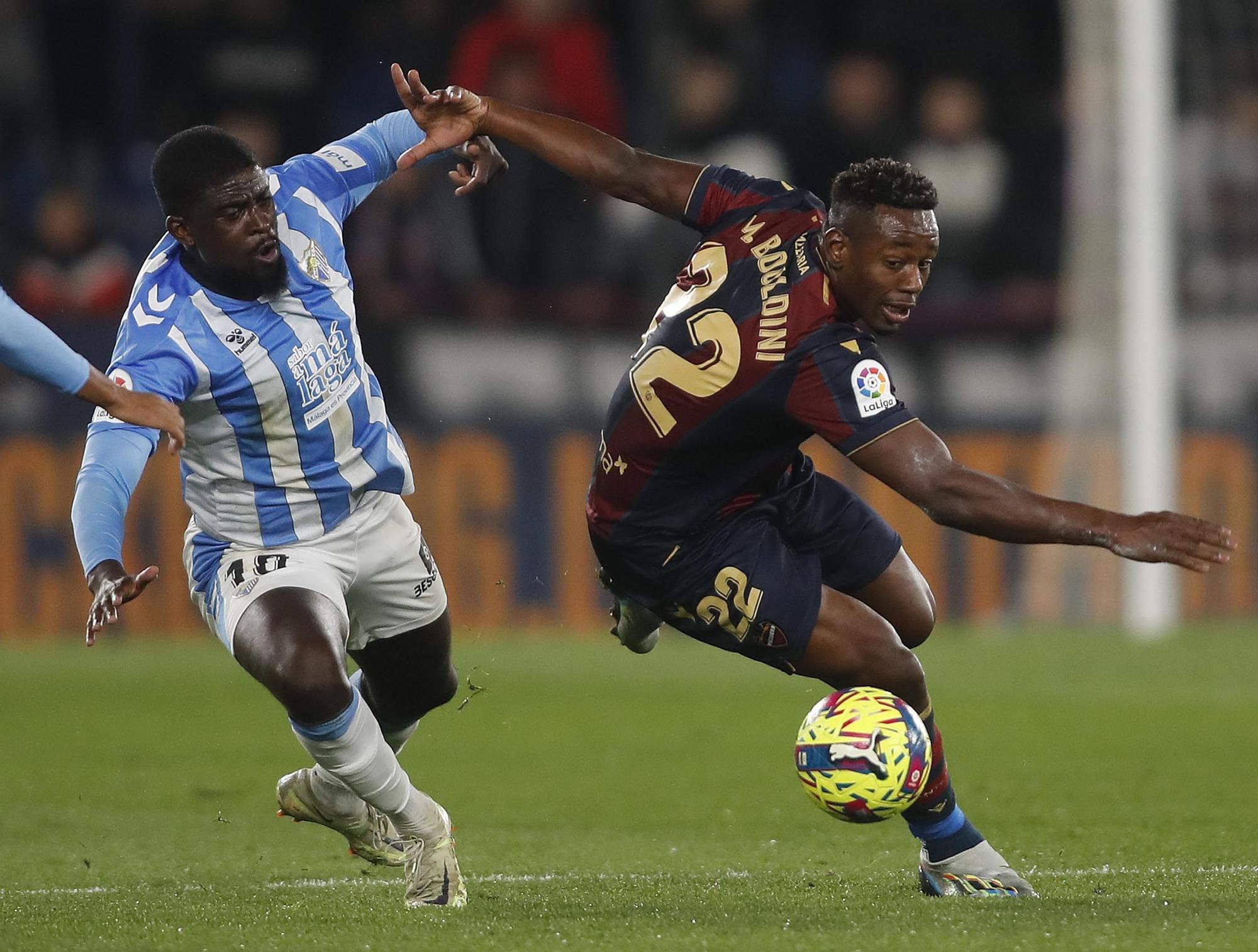 El Levante UD gana por la mínima al Málaga en el Ciutat