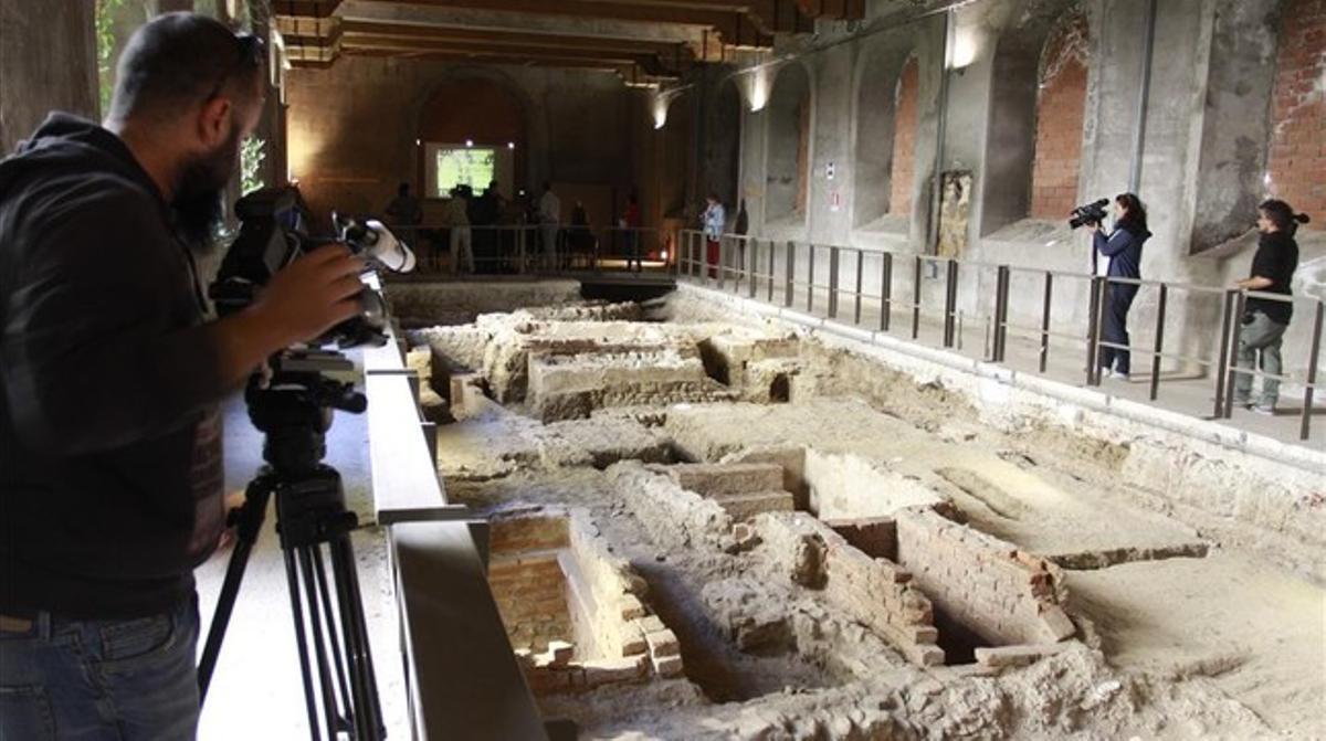 Excavaciones en el convento de Santa Úrsula de Florencia, donde está enterrada la Gioconda. Excavaciones en el convento de Santa Úrsula de Florencia, donde está enterrada la Gioconda.
