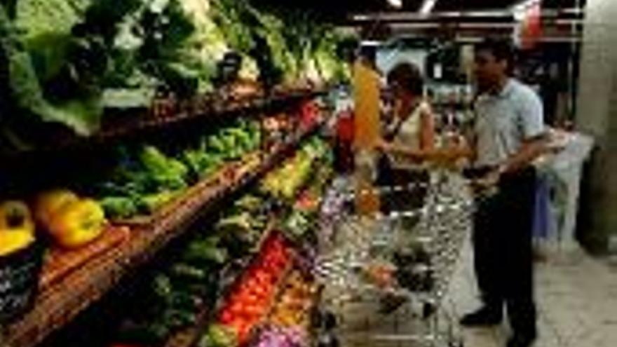 La cadena Plus Supermercados prepara su entrada en Cáceres