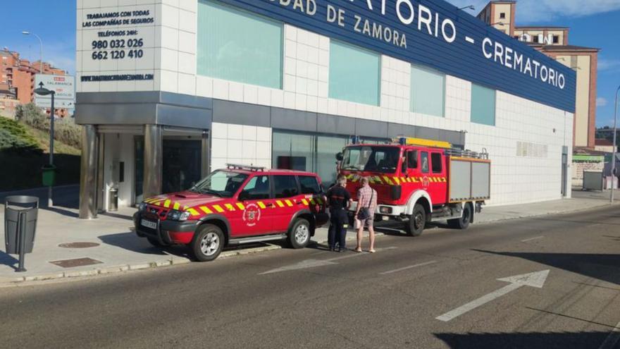 Bomberos de la capital despiden al cabo ya jubilado José Antonio Pastor Vicente