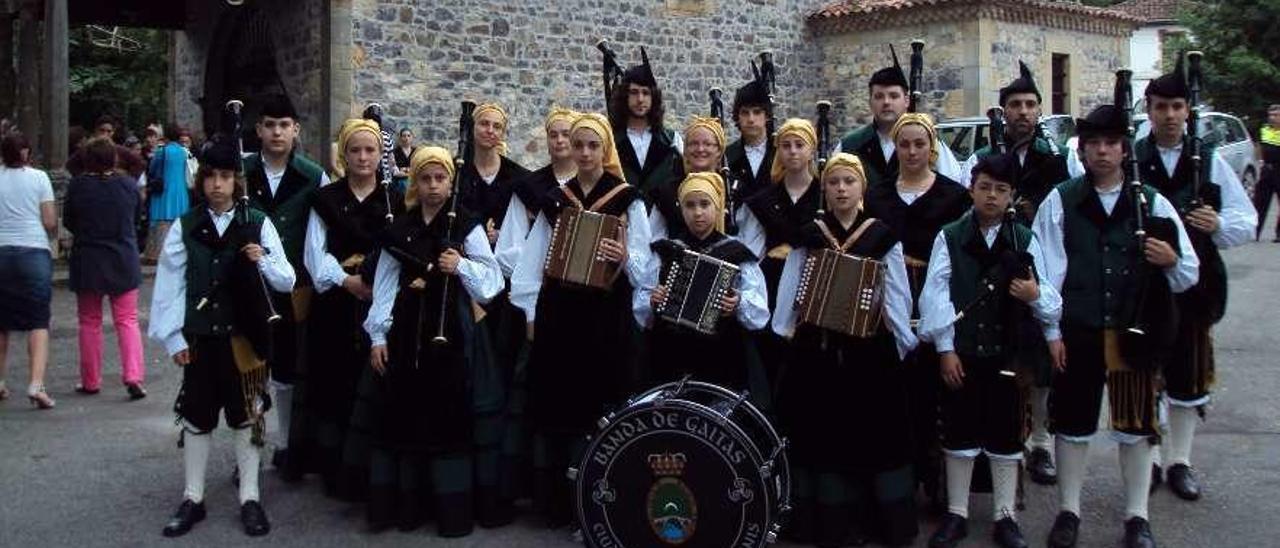 La banda de Cangas de Onís, en 2009.