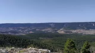Teruel Existe cree que Ribera se “salta sus líneas rojas” con el visto bueno a las eólicas del Maestrazgo