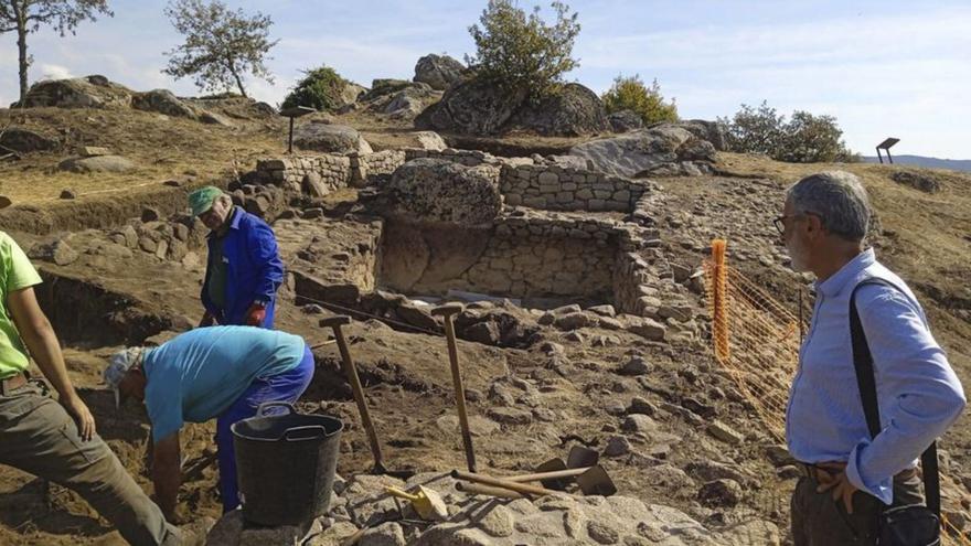 Trabajos de recuperación en el yacimiento. |  FdV