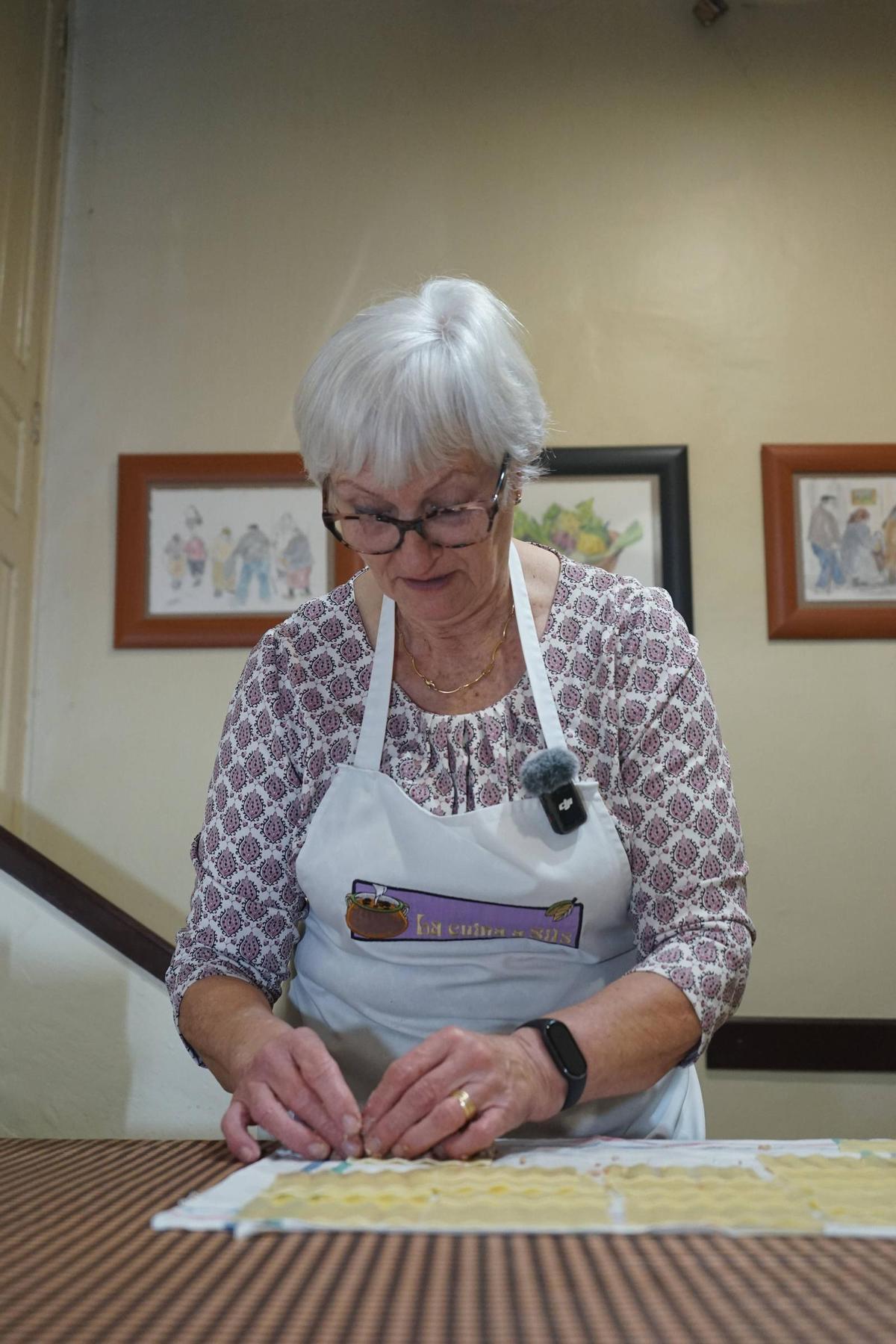 Les fotos de la recepta de canelons de les cuineres de Sils