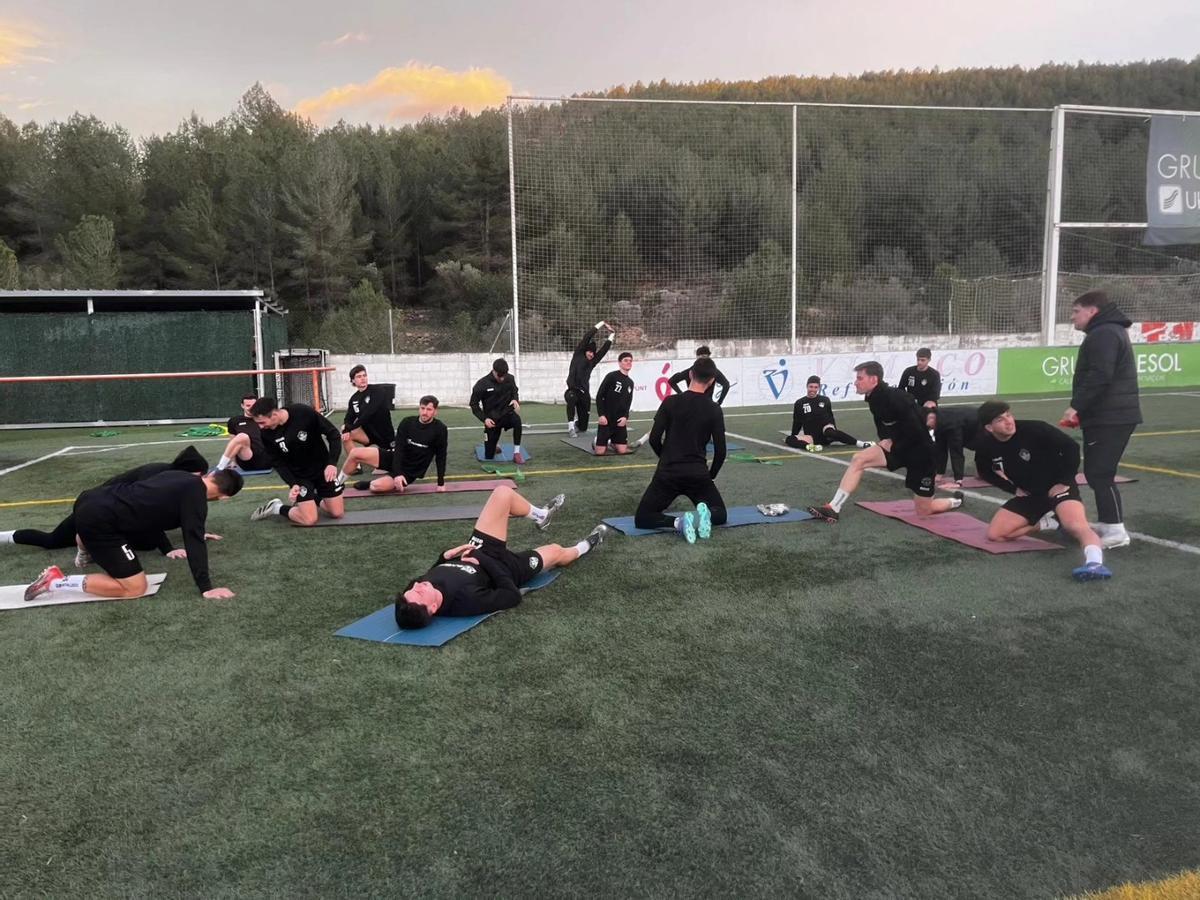 El Ontinyent 1931 en un entrenamiento esta semana.