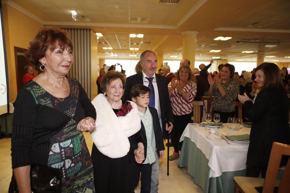 Homenaje a Ángeles Flórez Peón, Maricuela, en el centenario de su nacimiento