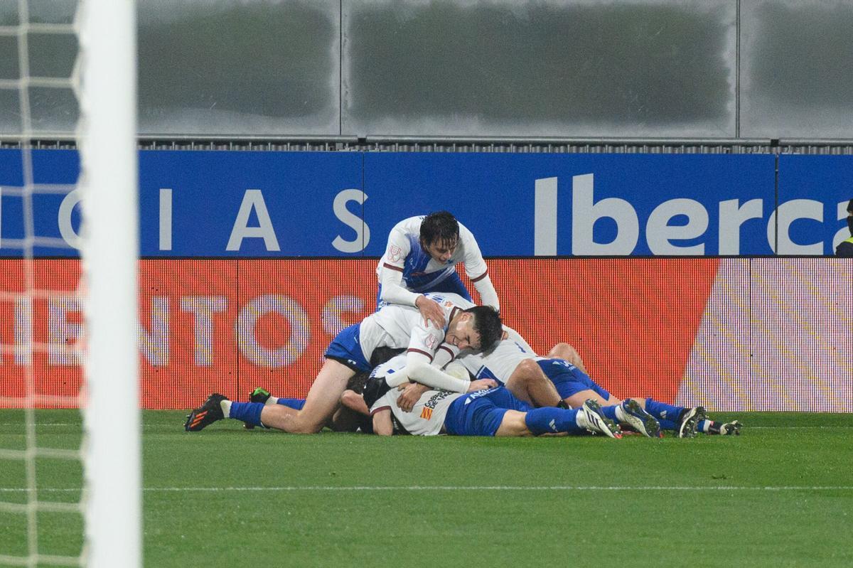 COPA DEL REY ZARAGOZA OSASUNA CLUD DEPORTIVO EBRO FUTBOL IBERCAJA ESTADIO DICIEMBRE 2025