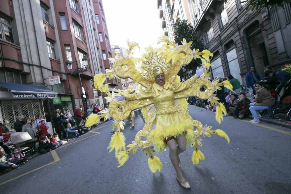 Oviedo celebra su Antroxu